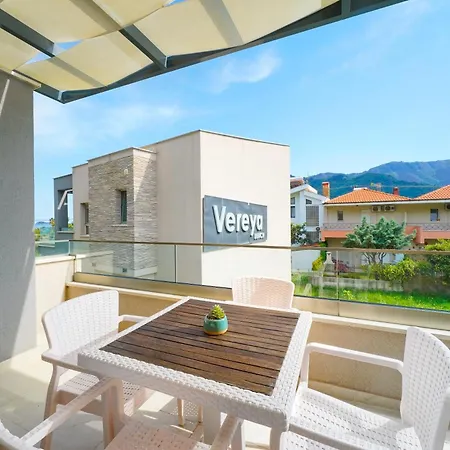 Vereya Aparthotel