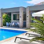 Vereya Ξενοδοχείο με διαμερίσματα 4*