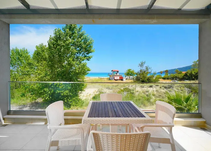 Ξενοδοχείο με διαμερίσματα Vereya Χρυσή Αμμουδιά